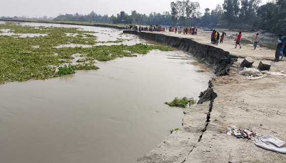 সারিয়াকান্দিতে যমুনায় ভয়াবহ ভাঙ্গন