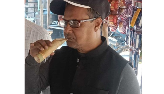 টাঙ্গাইলে শিক্ষকের বিরুদ্ধে ধর্ষণের অভিযোগে বিক্ষোভ