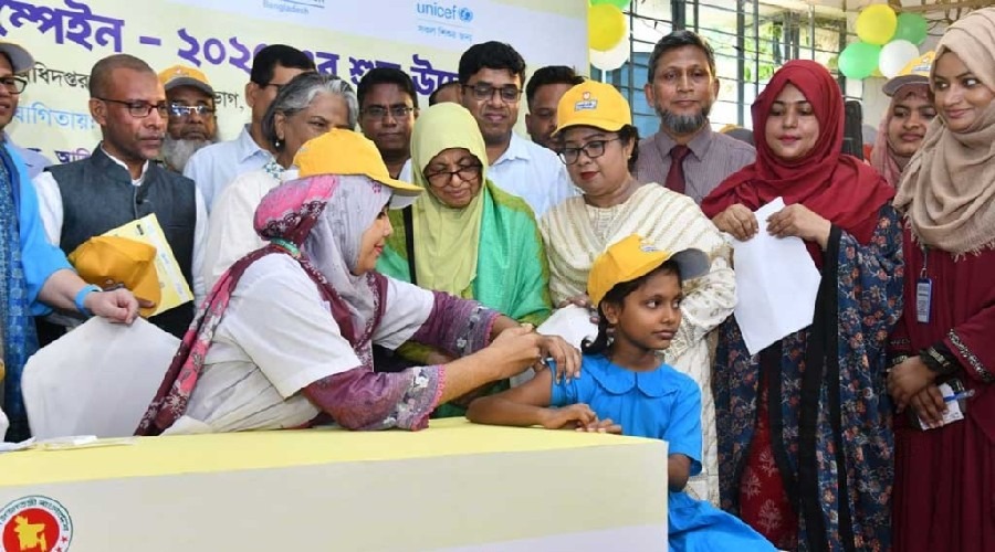 দেশের প্রথম জাতীয় টাইফয়েড টিকাদান কর্মসূচি শুরু