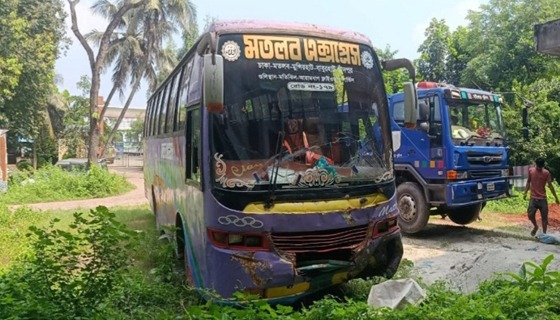 যাত্রীবাহী বাস ও অটোরিকশার সংঘর্ষে নারী নিহত
