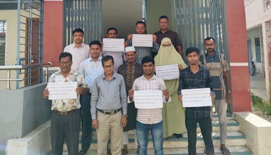 ক্ষেতলালে স্কুল কলেজের শিক্ষক কর্মচারী অনির্দিষ্টকালের কর্মবিরতি