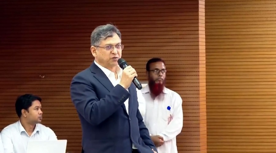 ব্যাল্যান্স বজায় রাখা জরুরি, নির্বাচন যেন নিরাপদ হয়: প্রধান উপদেষ্টাকে সালাহউদ্দিন