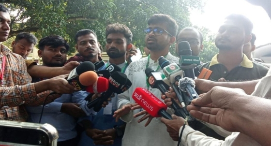 এজেন্টদের ছবিযুক্ত ভোটার তালিকা দেখতে বাধা দেওয়ার অভিযোগ