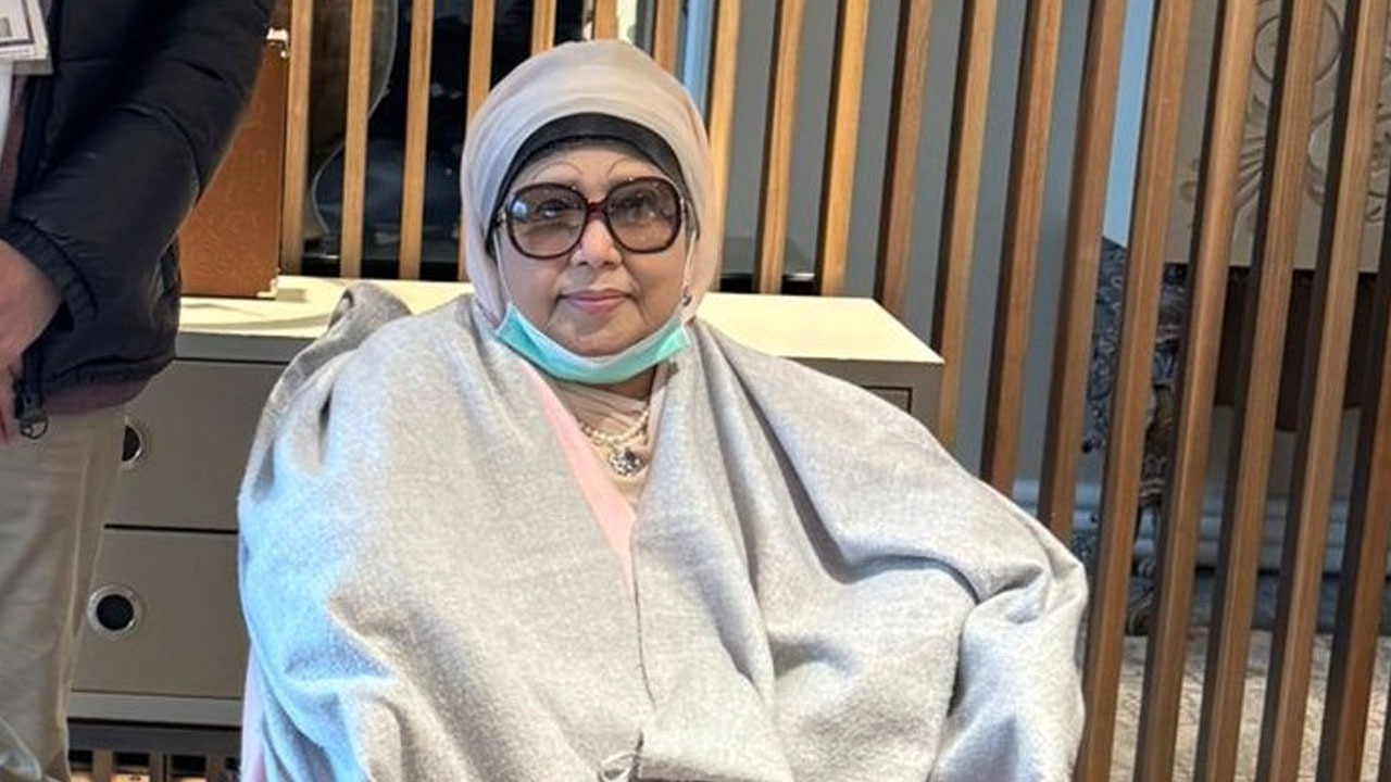 হাসপাতালে ভর্তি খালেদা জিয়া