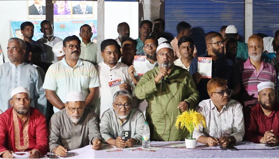 সিংড়ায় বিএনপি নেতা অধ্যক্ষ আনুর উঠান বৈঠক