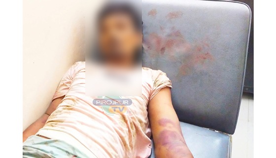 কাউখালীতে ডাকাত সন্দেহে যুবককে পিটিয়ে হত্যা