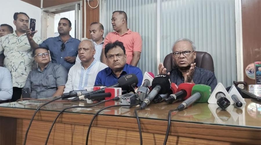আ'লীগ সচল থাকবে নাকি নিষিদ্ধ হবে, সিদ্ধান্ত নেবে অন্তর্বর্তী সরকার: রিজভী"