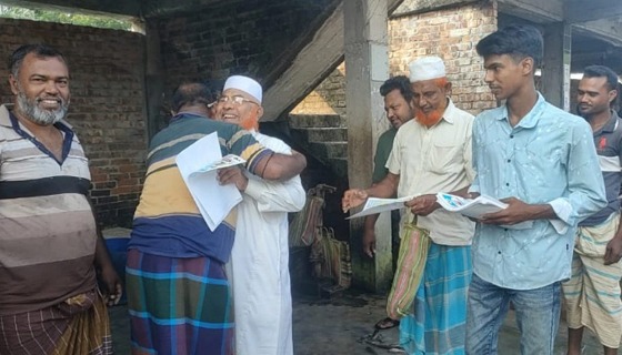 আনুলিয়ায় কাজী আলাউদ্দীনের নির্বাচনী প্রচারণা ও লিফলেট বিতরণ