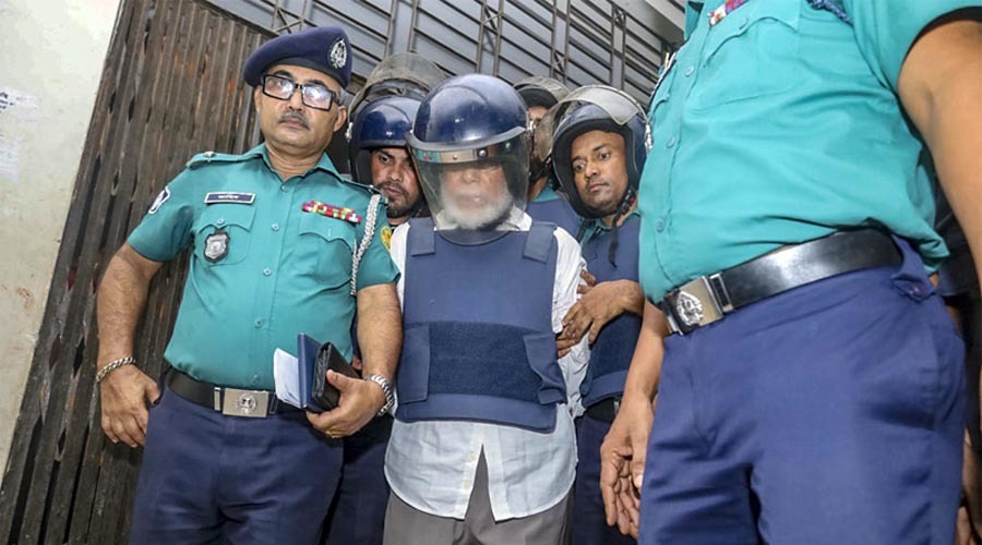 ৫ মামলায় সাবেক প্রধান বিচারপতি খায়রুল হকের জামিনে রুল