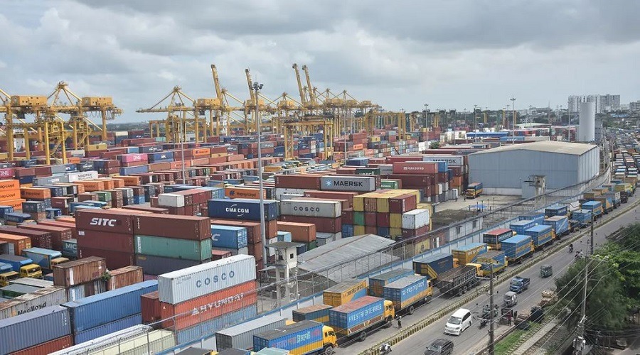 চট্টগ্রাম বন্দরের পড়ে থাকা বিপজ্জনক পণ্যের কনটেইনার ধ্বংসের উদ্যোগ