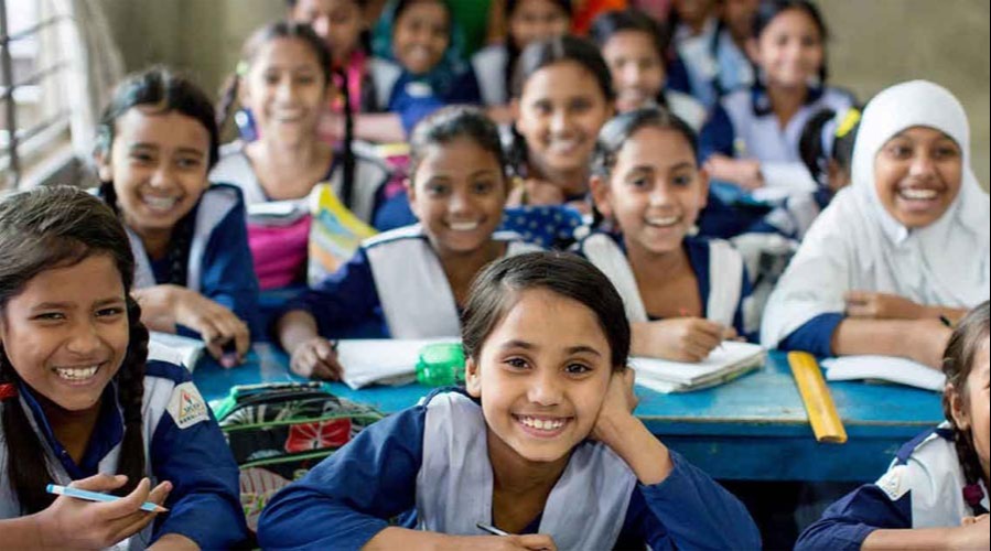 প্রাথমিকে ফিরছে বৃত্তি পরীক্ষা, আসছে মিড-ডে মিল