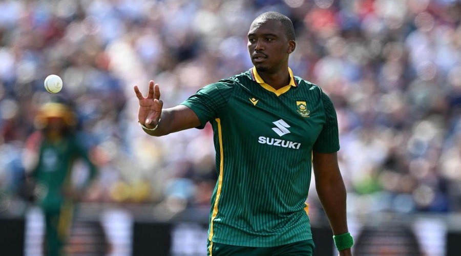 ইংল্যান্ডের বিপক্ষে ছিটকে গেলেন এনগিদি