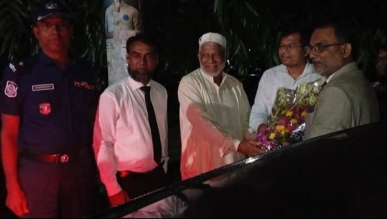 দৌলতপুরে সুপ্রিম কোর্টের হাইকোর্ট বিভাগের বিচারপতির দৌলতপুর কোর্ট পরিদর্শন