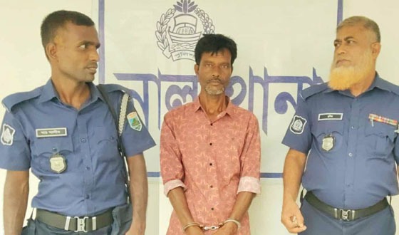 নাচোলে দুই শিশুকে ধর্ষণের অভিযোগে ১ব্যক্তি আটক