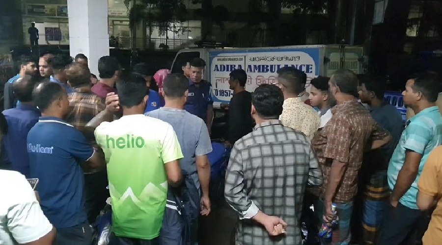 টাঙ্গাইলে বিএনপি নেতাকে না পেয়ে স্ত্রীকে কুপিয়ে হত্যা