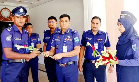 নীলফামারী পুলিশ সুপার কার্যালয় পরিদর্শনে ২০ শিক্ষানবিশ সহকারী পুলিশ