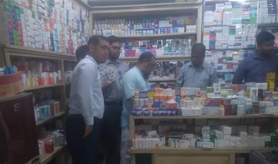আড়াইহাজারে ভ্রাম্যমান আদালতের অভিযান, ৩ ফার্মেসিকে অর্থদন্ড