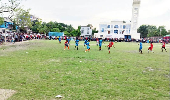 কালিগঞ্জে আন্তঃস্কুল ও মাদ্রাসা ফুটবল টুর্নামেন্টের ফাইনাল  অনুষ্ঠিত