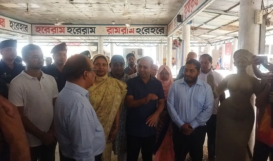 কিশোরগঞ্জে ৩৮৮ টি মণ্ডপে দুর্গা পূজার প্রস্তুতি, নিরাপত্তায় ২৫০০ আনসার ও ভিডিপি