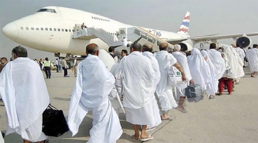 হজে কমলো খরচ, সরকারি ব্যবস্থাপনায় তিনটি নতুন প্যাকেজ ঘোষণা