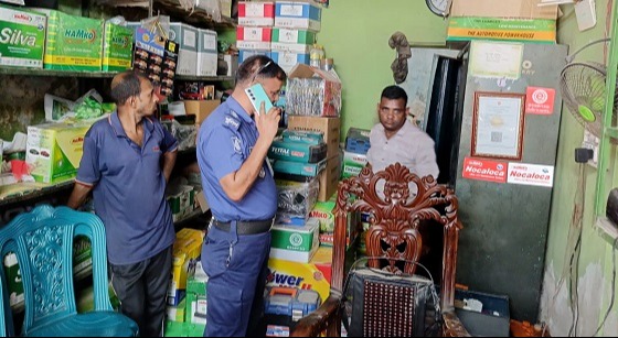 কালীগঞ্জে ব্যাটারির দোকানে চুরি