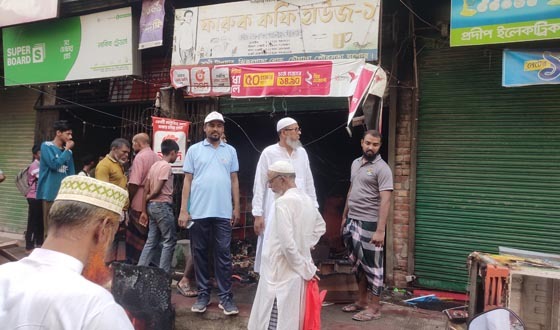 চৌগাছায় আইসিটি অফিস ও দোকানে অগ্নিকাণ্ড, অর্ধকোটি টাকার ক্ষতি