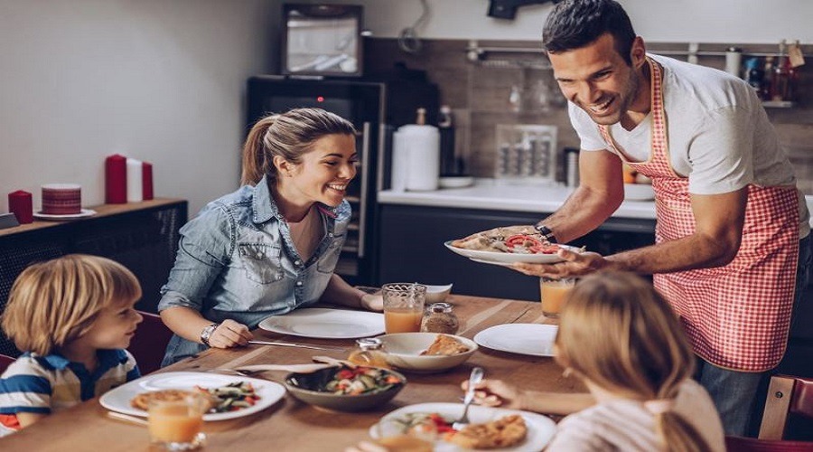 সুস্থ থাকতে সঠিক সময় করুণ ডিনার