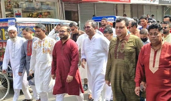 চাঁদপুরে বর্ণিল বৈশাখী শোভাযাত্রায় বাংলা নববর্ষ উদযাপন