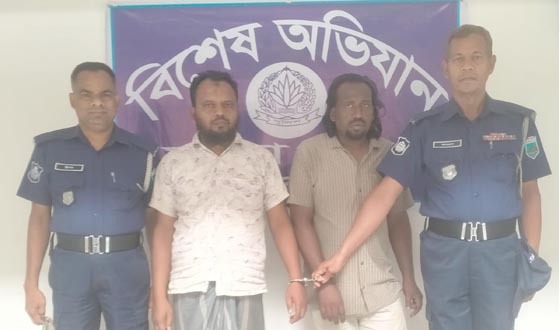 মান্দায় অবৈধভাবে তেল মজুতের সময় ব্যবসায়ীসহ গ্রেপ্তার ২