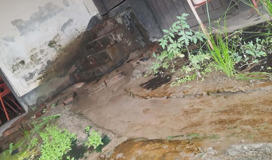 কালীগঞ্জে দুই দপ্তরের দায় এড়ানোর খেলায় বিপর্যস্ত অডিটোরিয়াম