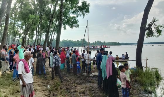পত্নীতলার নতুন ভ্রমণ কেন্দ্র ঘুকসির বিল, উপচেপড়া পড়া ভিড়