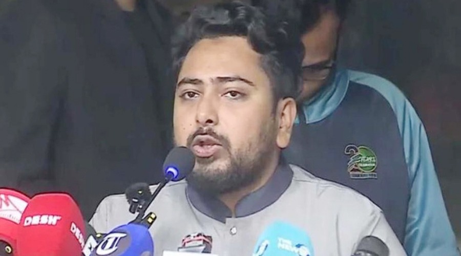 শেখ হাসিনার আগমন হবে বিমানবন্দর থেকে ফাঁসির মঞ্চে: নাহিদ ইসলাম