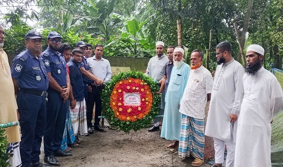 ময়মনসিংহের তিন জুলাই শহীদের কবরে শ্রদ্ধাঞ্জলী অর্পণ