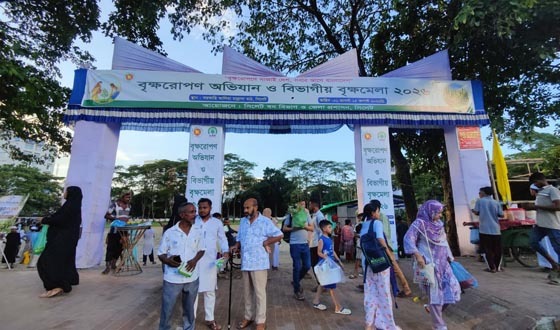 সরকারি বরাদ্দ থাকলেও নেই আনুষ্ঠানিকতা, ক্ষুব্ধ নার্সারি ব্যবসায়ীরা