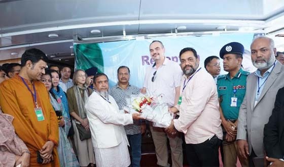 বরিশালের নদী-প্রকৃতিতে মুগ্ধ মার্কিন রাষ্ট্রদূত