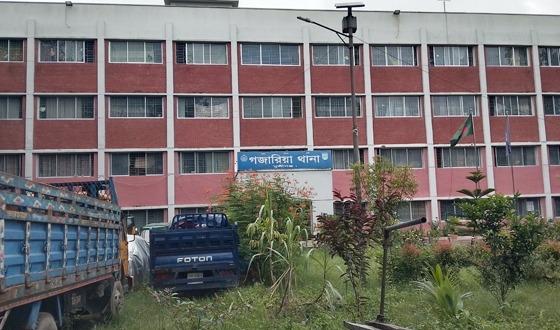 মুন্সীগঞ্জের গজারিয়ায় গৃহবধূর ঝুলন্ত মরদেহ উদ্ধার
