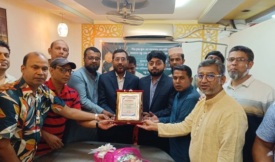 কুয়েটের মেধাবী শিক্ষার্থী ঝিনাইদহের আসিফ আকবরকে সংবর্ধনা