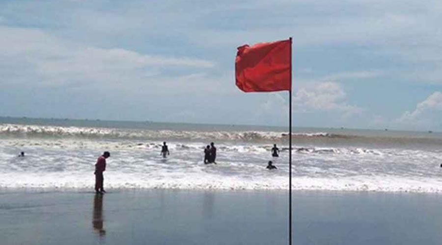 নিম্নচাপের প্রভাবে ঝড়ো হাওয়ার শঙ্কা, ৪ বন্দরে ৩ নম্বর সতর্ক সংকেত