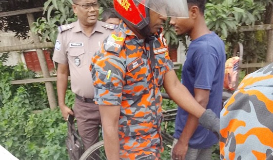 শোকে স্তব্দ আগৈলঝাড়ার বাকাল