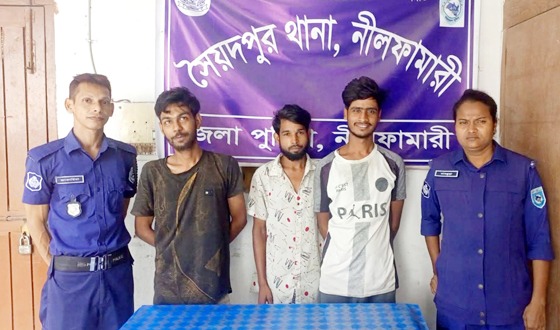সৈয়দপুরে ট্যাপেন্ডাডল ট্যাবলেটসহ তিনজন গ্রেফতার