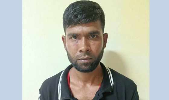 নকলায় ভূয়া ডিবি পুলিশ আটক