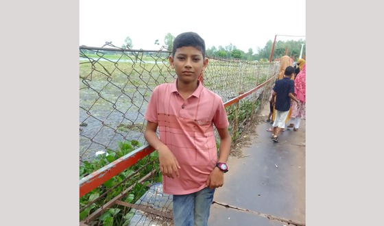 উলিপুরে তিন সপ্তাহ ধরে নিখোঁজ ১০ বছরের শিশু লতিফুল, দিশেহারা পরিবার