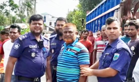 ভুয়া মাষ্টার রোল খাদ্যবান্ধব ডিলার বিএনপি নেতা রশিদ গ্রেপ্তার