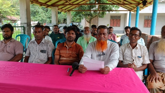 বাগমারায় নারী এমপির ডিও লেটার প্রত্যাখ্যান করে সংবাদ সম্মেলন
