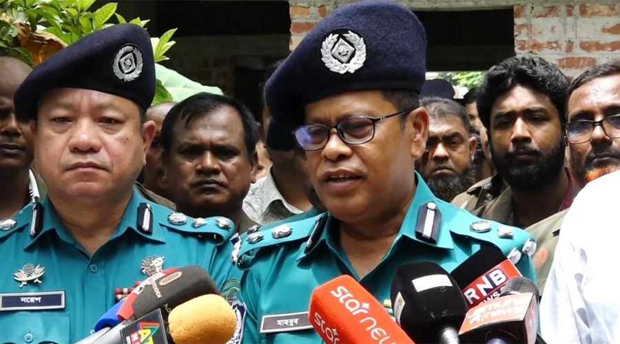 রংপুরের চার খুনের তদন্তের বিষয়ে জানালেন নতুন কমিশনার