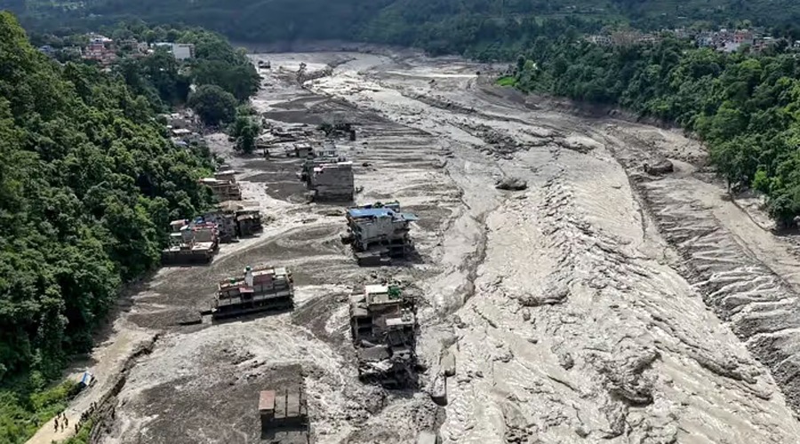 নেপালে ভয়াবহ বন্যায় নিহতের সংখ্যা বেড়ে ৫৪৭