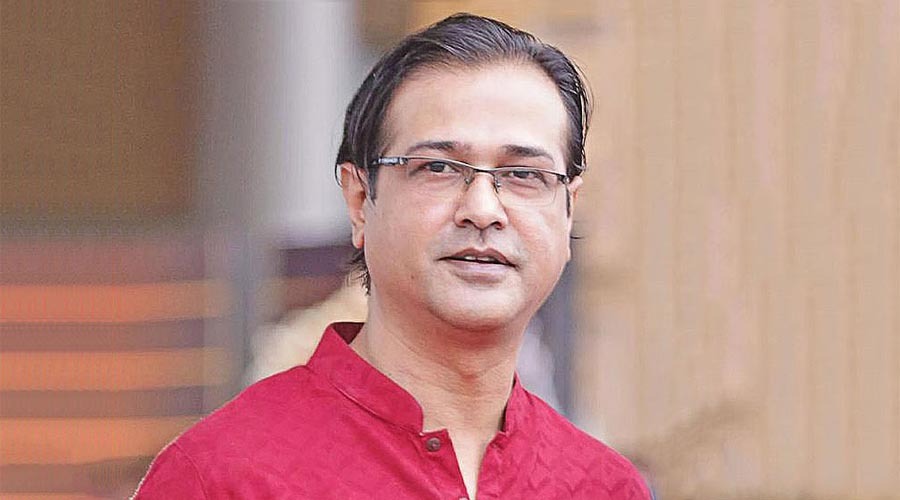 ফেসবুকের ‘বদলে যাওয়া’ পরিবেশে বিরক্ত, নিজেকে সরিয়ে নিলেন আসিফ আকবর
