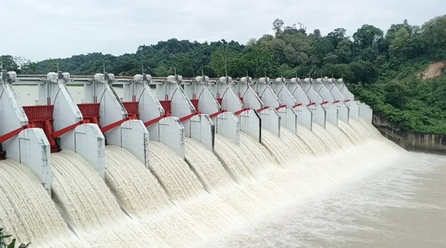 বিপৎসীমায় কাপ্তাই হ্রদের পানি, রাতেই খোলা হচ্ছে ১৬ জলকপাট