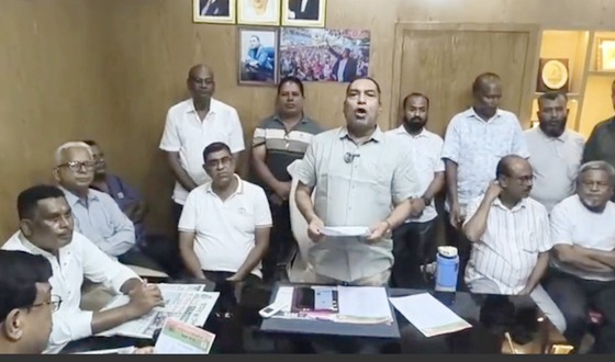ঈশ্বরদী উপজেলায় বিএনপির পাল্টাপাল্টি দুই কমিটি ঘোষণা