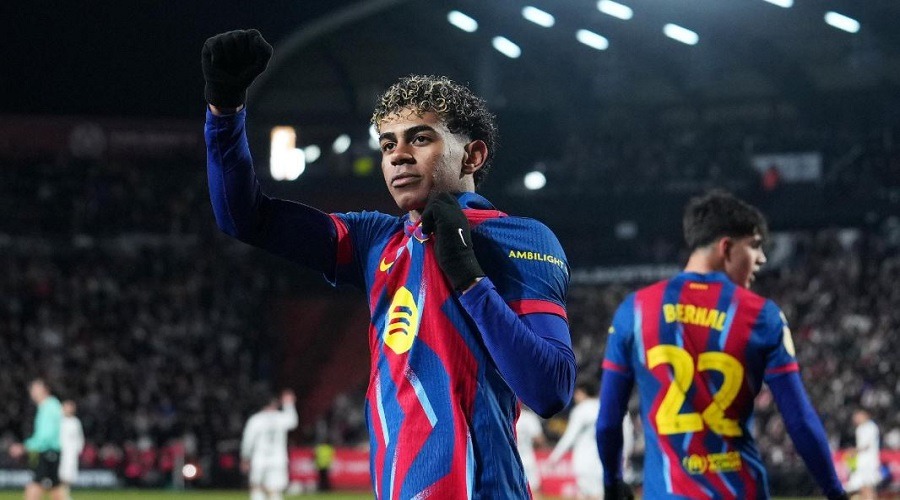 সেমির টিকেট পেলো বার্সেলোনা